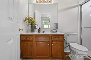 8663 Meadowmont View Dr, Charlotte, NC 28269 - Photo 19