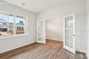 3727 Coleman Dr, Charlotte, NC 28215 - Photo 5