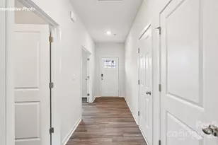 3727 Coleman Dr, Charlotte, NC 28215 - Photo 3