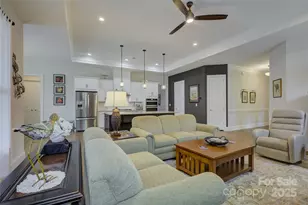 82228 Standing Oak Dr, Charlotte, NC 28278 - Photo 9