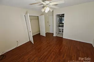 8031 Stoneham Ct, Matthews, NC 28105 - Photo 11