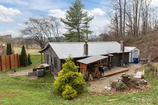 731 Don Felmet Rd, Marshall, NC 28753 - Photo 5