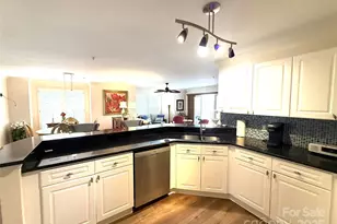 930 Jetton St, Davidson, NC 28036 - Photo 15