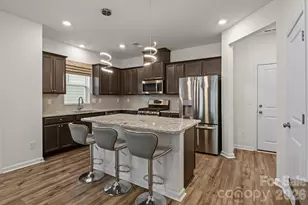 7061 Bentz St, Charlotte, NC 28269 - Photo 9