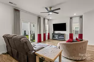 7061 Bentz St, Charlotte, NC 28269 - Photo 5