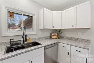 274 Hatley Cir NE, Concord, NC 28025 - Photo 17