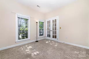 6401 Morningsong Ln, Charlotte, NC 28269 - Photo 31