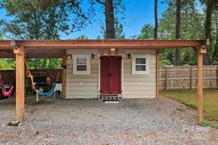 1019 Perla Rd, York, SC 29745 - Photo 5