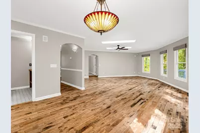 204 Pine Berry Circle, Hendersonville, NC 28739 - Photo 9