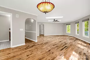 204 Pine Berry Cir, Hendersonville, NC 28739 - Photo 9