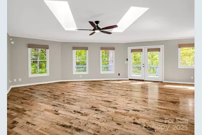 204 Pine Berry Circle, Hendersonville, NC 28739 - Photo 5