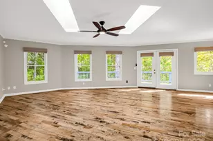 204 Pine Berry Cir, Hendersonville, NC 28739 - Photo 5