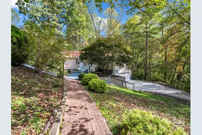 204 Pine Berry Circle, Hendersonville, NC 28739 - Photo 29