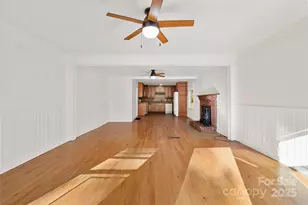 14 Luckenbach Dr, Fairview, NC 28730 - Photo 7