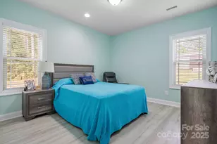 4850 Woodwinds Dr NE, Hickory, NC 28601 - Photo 25