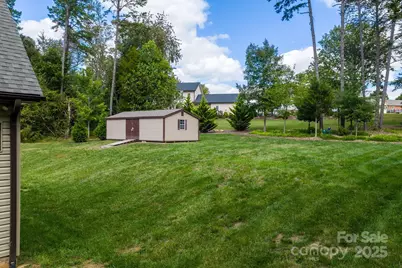 4850 Woodwinds Drive NE, Hickory, NC 28601 - Photo 33