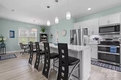 4850 Woodwinds Drive NE, Hickory, NC 28601 - Photo 9