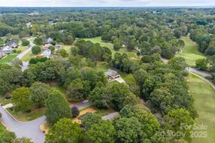 4850 Woodwinds Dr NE, Hickory, NC 28601 - Photo 39