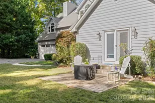 1326 Clifflure Ln, Fort Mill, SC 29708 - Photo 3
