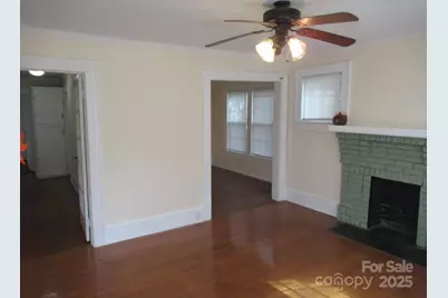 1109 E Main Street, Maiden, NC 28650 - Photo 5