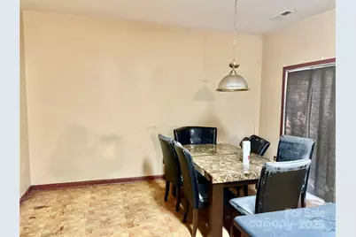 5502 Freestone Drive, Charlotte, NC 28216 - Photo 9