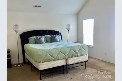 5502 Freestone Drive, Charlotte, NC 28216 - Photo 15