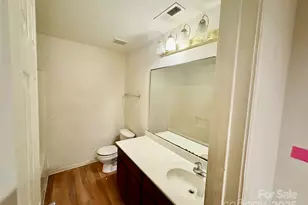 5502 Freestone Dr, Charlotte, NC 28216 - Photo 23