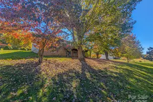 117 River Look Dr, Burnsville, NC 28714 - Photo 7