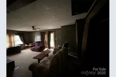 112 Justice Road, Marion, NC 28752 - Photo 3