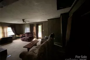 112 Justice Rd, Marion, NC 28752 - Photo 3