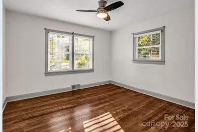 2115 N Stoney View Court, Hendersonville, NC 28792 - Photo 29