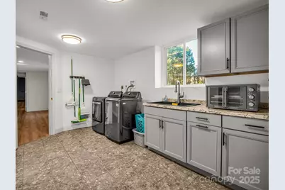 2115 N Stoney View Court, Hendersonville, NC 28792 - Photo 35