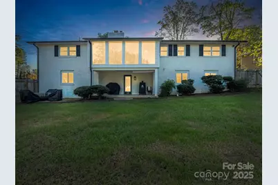 2115 N Stoney View Court, Hendersonville, NC 28792 - Photo 5