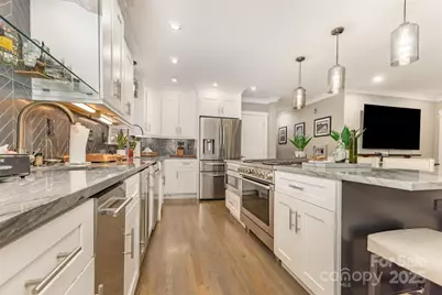 4121 Sheridan Drive, Charlotte, NC 28205 - Photo 3