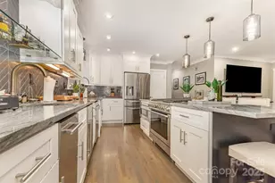 4121 Sheridan Dr, Charlotte, NC 28205 - Photo 3