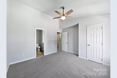 9065 Cinnabay Drive, Charlotte, NC 28216 - Photo 17