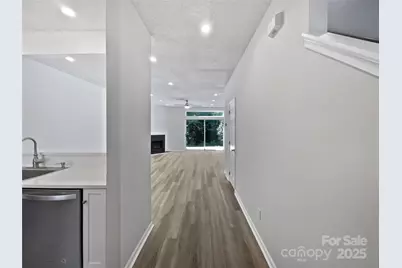 9065 Cinnabay Drive, Charlotte, NC 28216 - Photo 11