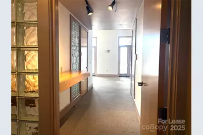 36 1/2 Battery Park Avenue, Asheville, NC 28801 - Photo 3