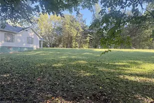 608 W Pine St, Blacksburg, SC 29702 - Photo 13