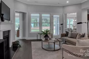 13205 Cozy Ct, Charlotte, NC 28215 - Photo 11