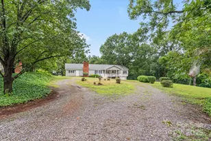 156 Brooks St, Troutman, NC 28166 - Photo 3