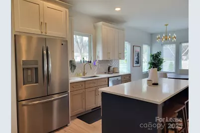 1932 St Mark Street, Charlotte, NC 28216 - Photo 5