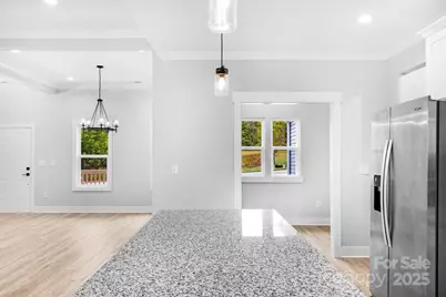 142 Crystal Heights Drive, Hendersonville, NC 28739 - Photo 25