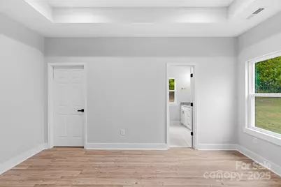 142 Crystal Heights Drive, Hendersonville, NC 28739 - Photo 31