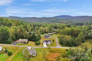 142 Crystal Heights Dr, Hendersonville, NC 28739 - Photo 45