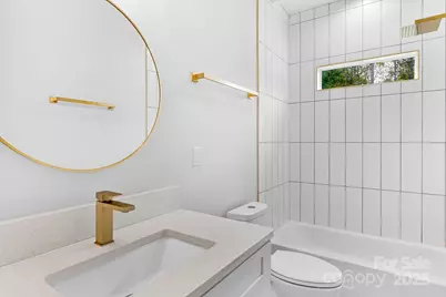 142 Crystal Heights Drive, Hendersonville, NC 28739 - Photo 35