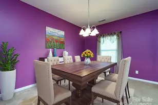 1822 Charbray Ln, Charlotte, NC 28213 - Photo 3