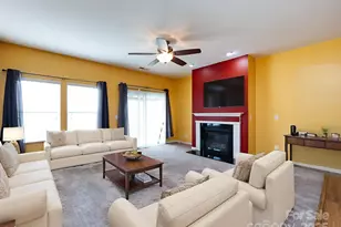 1822 Charbray Ln, Charlotte, NC 28213 - Photo 17