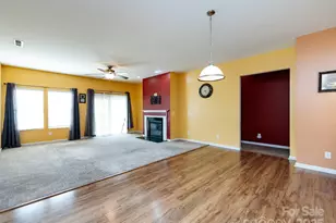 1822 Charbray Ln, Charlotte, NC 28213 - Photo 15