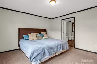 4 N Frederick Ln, Hendersonville, NC 28792 - Photo 17